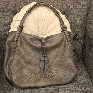 EUC Moda Luxe gray purse